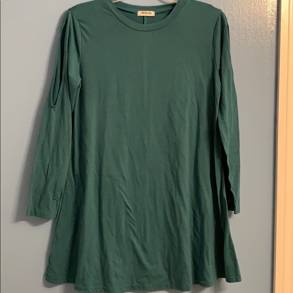 Green women’s cold shoulder tunic/dress Large